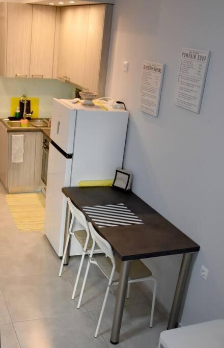 Modern Studio Next To The Sea! Porto Rafti Exterior foto