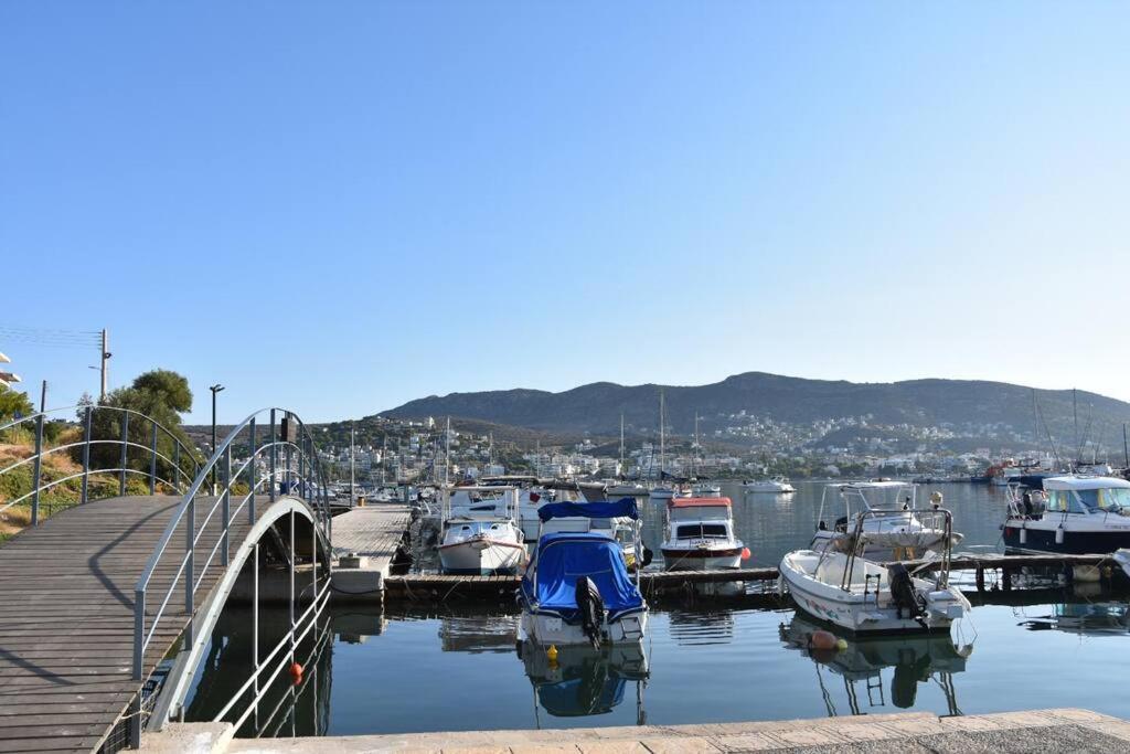 Modern Studio Next To The Sea! Porto Rafti Exterior foto