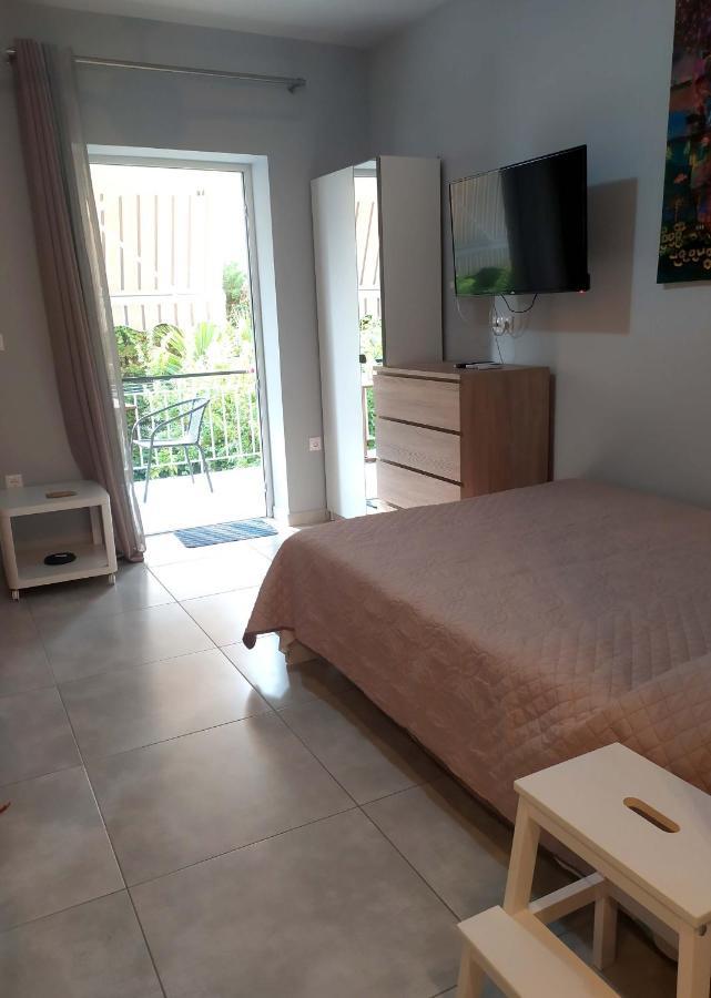 Modern Studio Next To The Sea! Porto Rafti Exterior foto